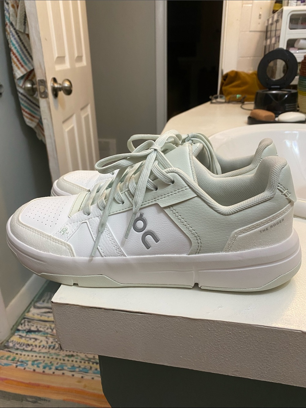 On Running Women’s Low-Top Sneakers in Mint Green and White